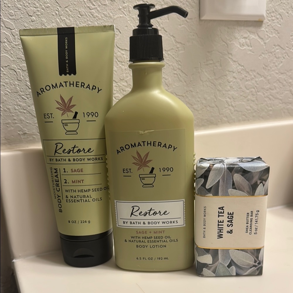 AromaTherapy Green Bath & Body Moisturizer and Soap Set- sage and mint